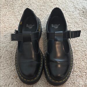 Dr. Martens Women's Bethan platform Mary Jane Shoes size 9M